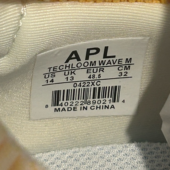 APL Men\'s Athletic Shoes in Yellow and White main image 6
